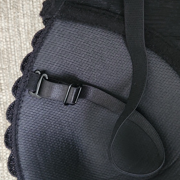 Bra - Picture 3 of 5